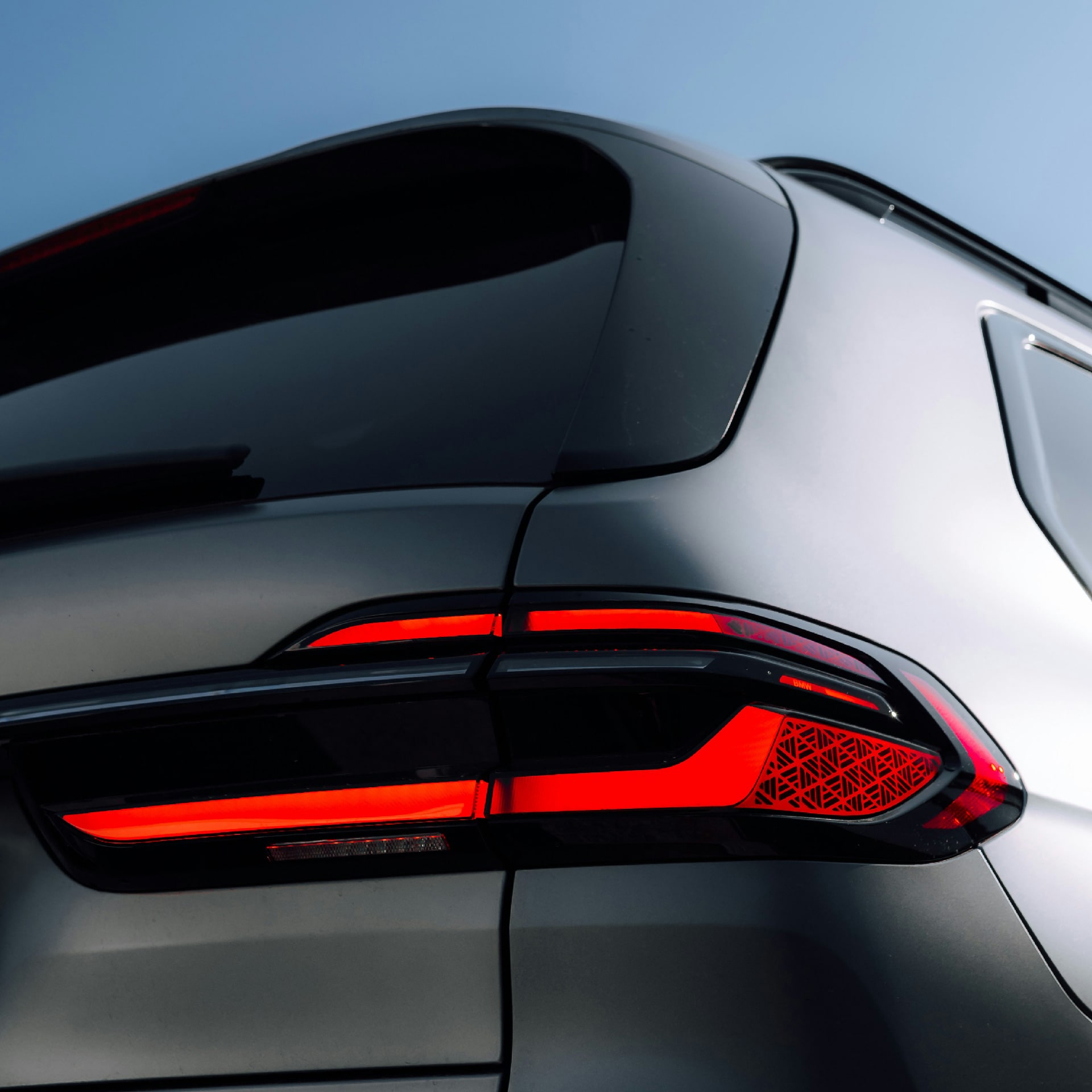 <h1 class="entry-title">Tinted lens</h1>